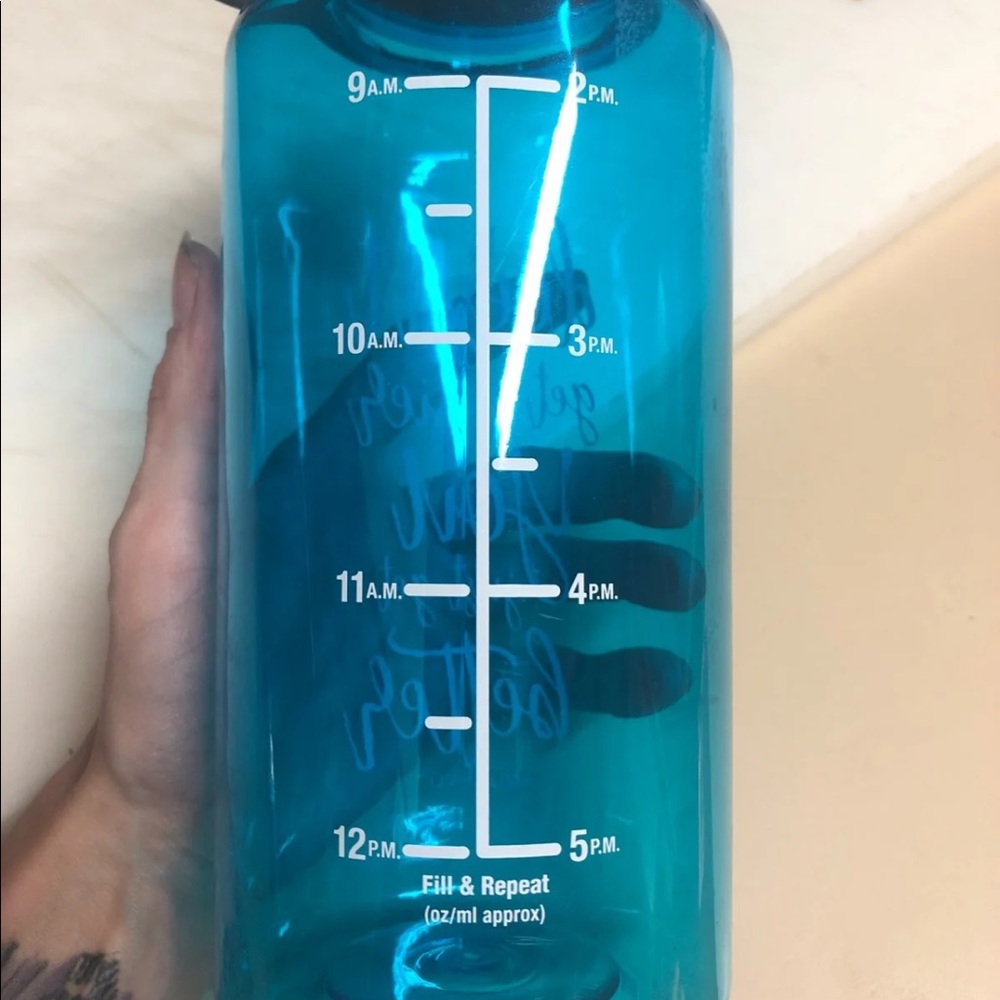 Water tracking cup - Picture 2 of 2